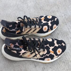 adidas Black and Beige Floral Pattern Athletic Shoes